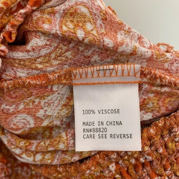 CYNTHIA ROWLEY | Sleeveless Paisley Top. Sz. Large elastic waist - Picture 6 of 7